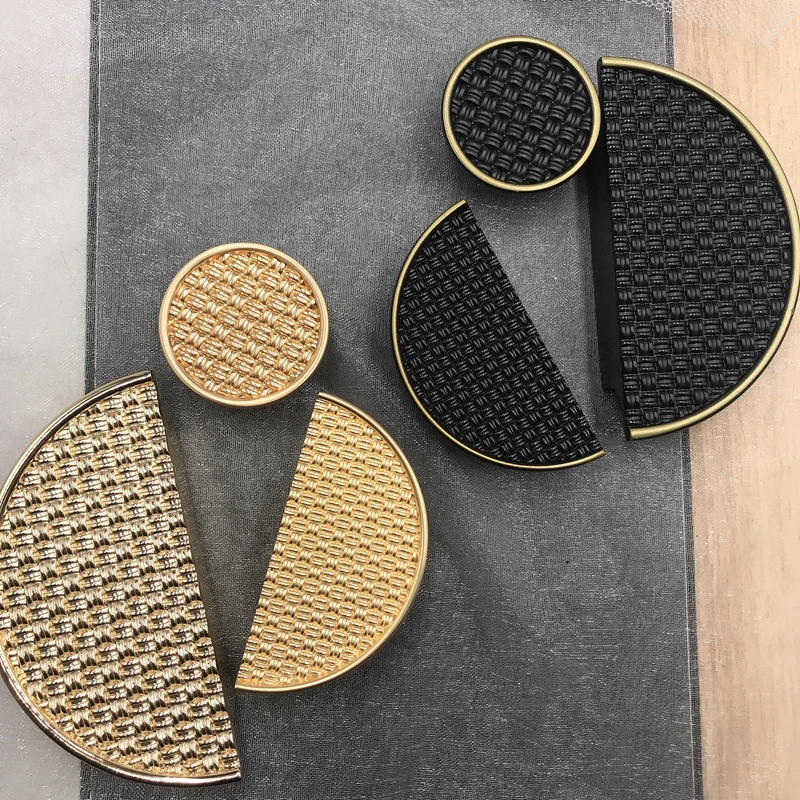 

Zinc Round Cabinet Handles Wardrobe Closet Knobs Furniture Door Pulls For Cupboard Dresser Drawer Knob Gold/Black Door Hardware