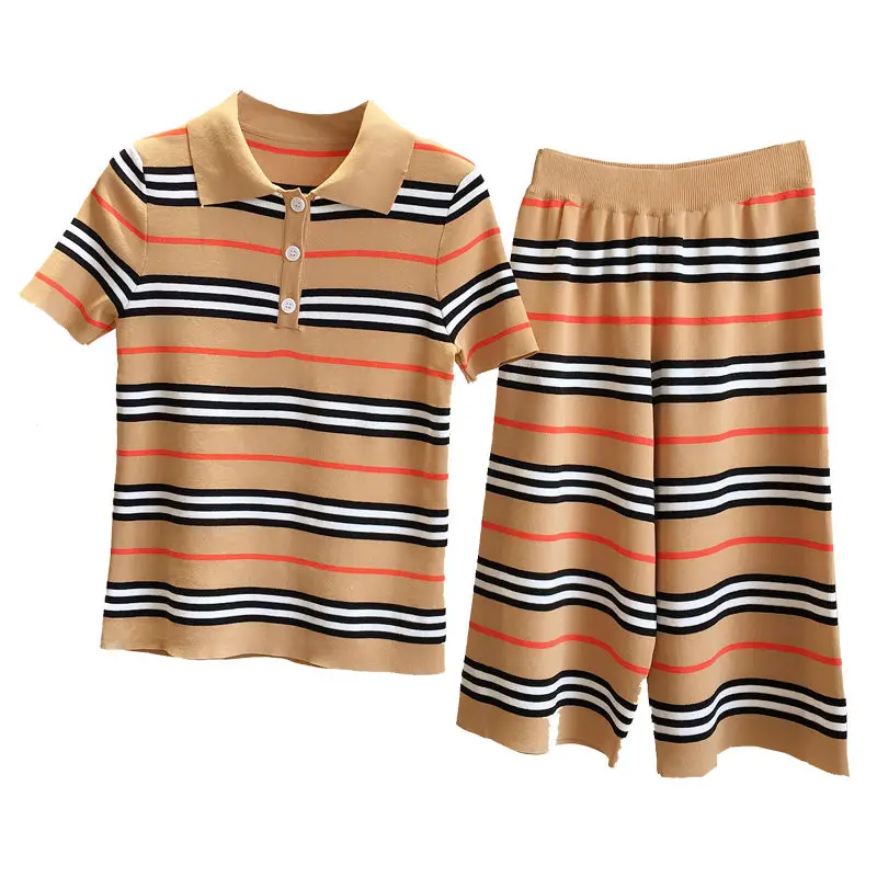 

Summer Korean version of the new short sleeve ice silk set polo collar striped slim T-shirt jacket wide leg shorts two-piece set