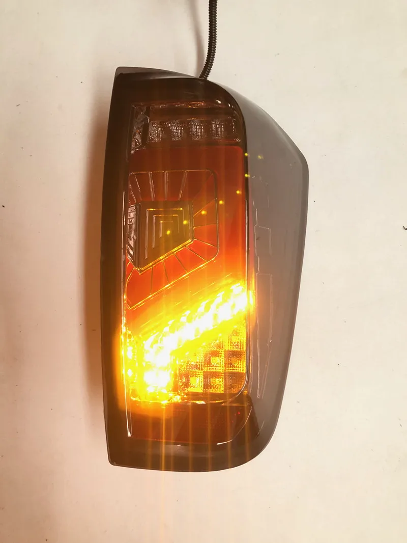 

Led Tail Light NTL003 Car Taillight for Navara 2016+