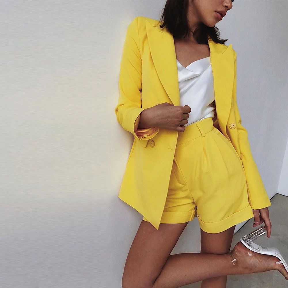 Костюм женский офисный из блейзера и шорт повседневный комплект 2 предметов Q25| |
