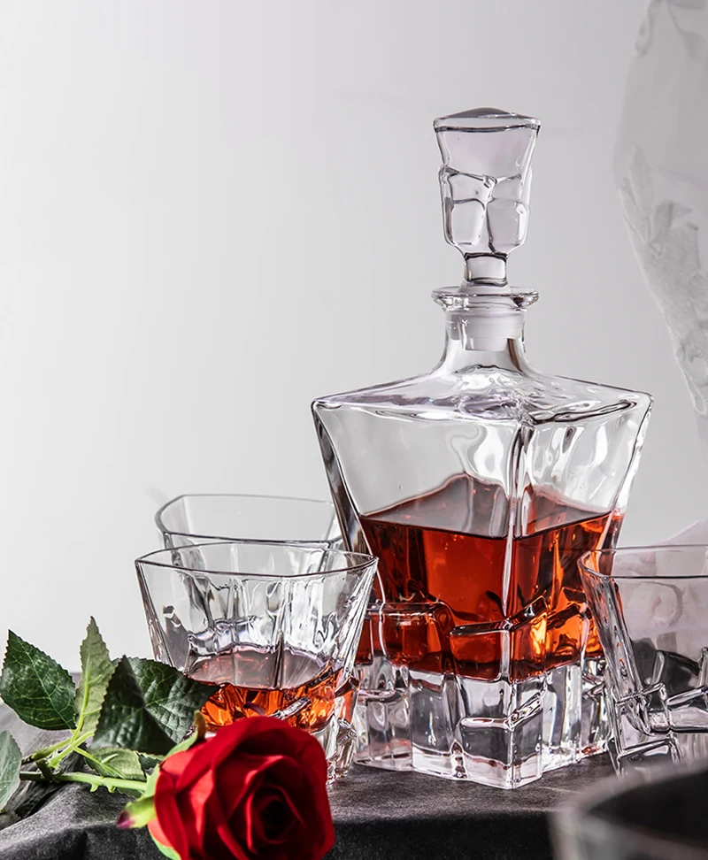 

7 Pcs Set Iceberg shaped Crystal Glass lead-free whiskey decanter Set with 6 Pcs old fashioned whiskey glass for Liquor Scotch