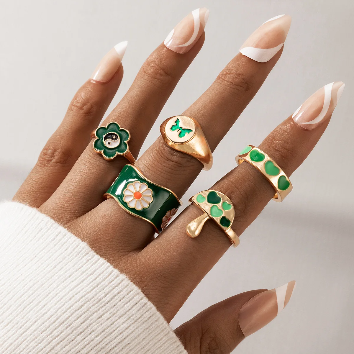 

Chunky Y2K Rings Set for Teen Girls Women Vintage Mushroom Flower Candy Color Cute Chunky Matching Signet Ring Aesthetic Jewelry