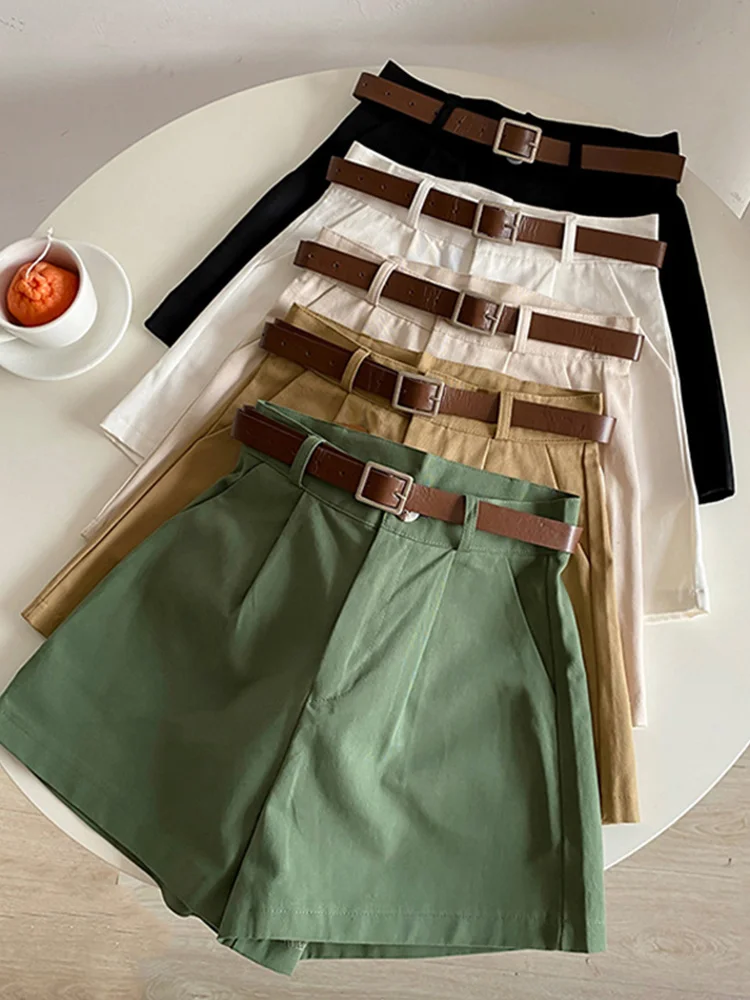 Шорты женские короткие с завышенной талией тонкие белые повседневные штаны