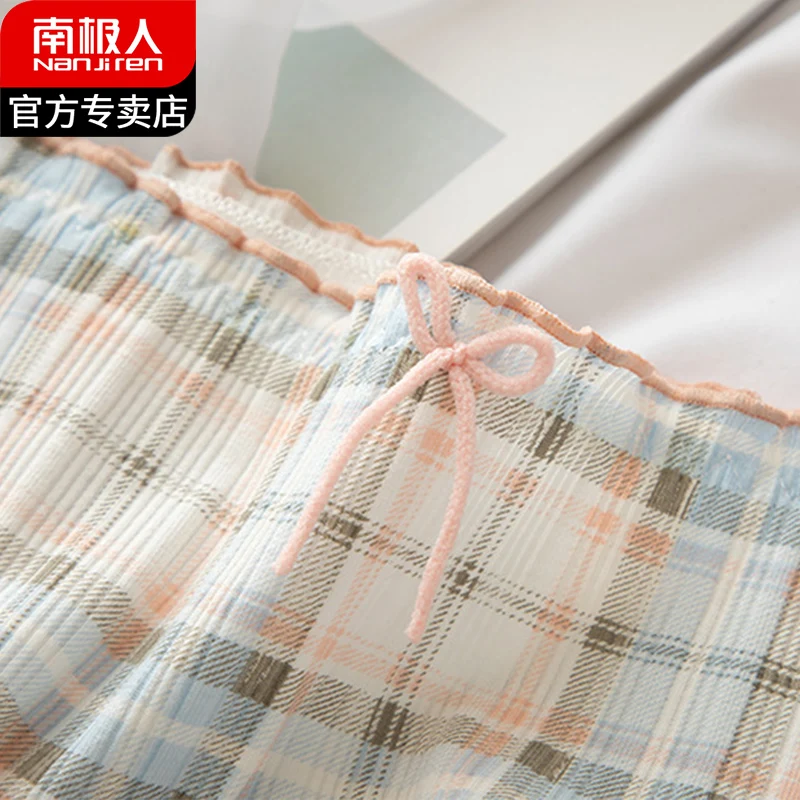 

Women's underwear ladies underwear summer thin section of pure cotton non-trace little girl breathable cotton shorts waist