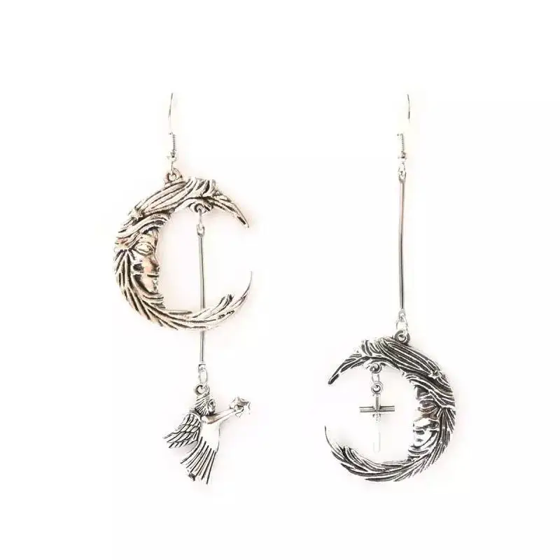

Long Star And Moon Harajuku Style Cool Earrings