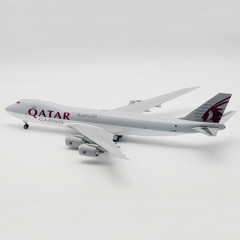 Модель самолета B747 37 см 1:200 Катар модель из металлического сплава с базовым шасси