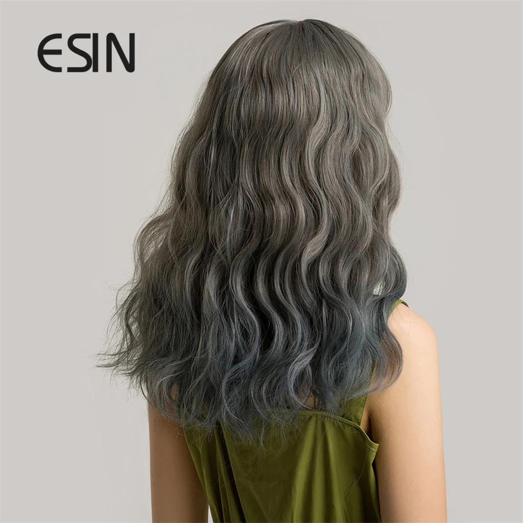 Парик ESIN средней длины с голубыми волнистыми волосами серого цвета челкой для
