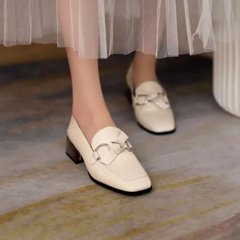 

Krazing pot genuine leather square toe med heel deep mouth slip on brand shoes England style young lady casual women pumps L3f5