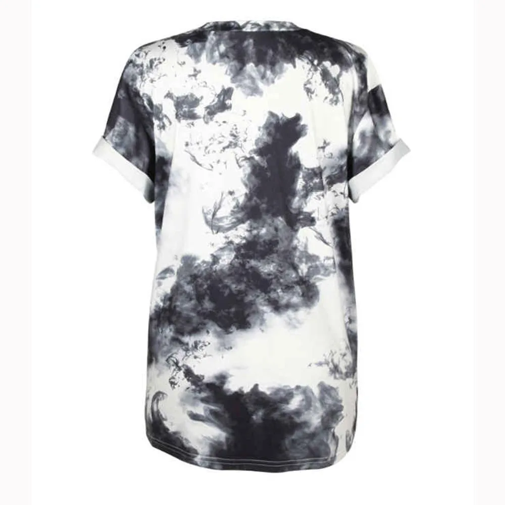 

Gothic Tie Dye T-Shirt Women Skull Print Dark Style Streetwear Casual Tshirt Loose Summer 2021 Plus Size Tshirts Lady Girl Tops