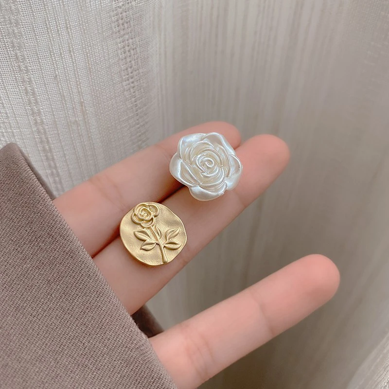 

Simple Fashion Earrings Korea Cute Retro Ins Earrings For Women 2021 New Sen Series High-Grade Acrylic Material Jewelry Gifts