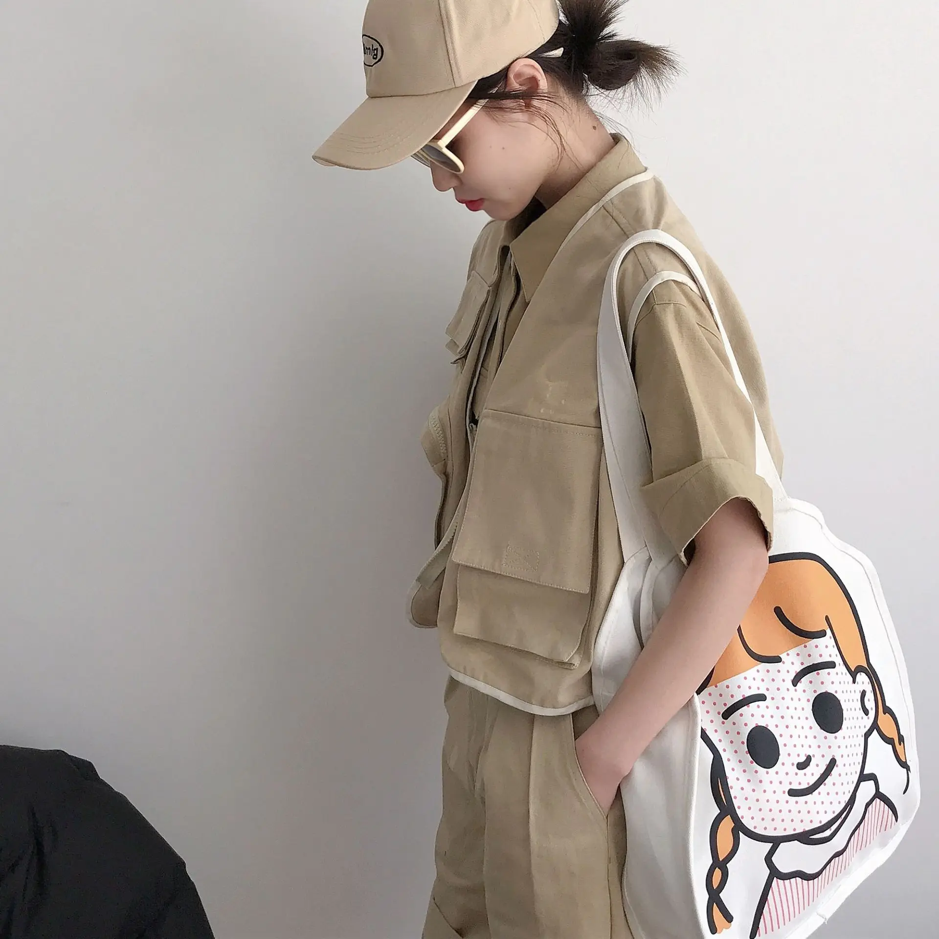 

Экологически чистая вместительная Холщовая Сумка через плечо, милая школьная сумка с изображением девочки из мультфильма, ручная хозяйств...