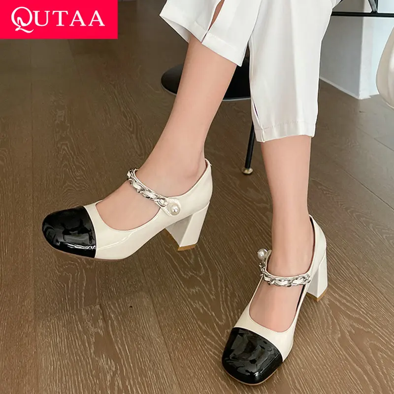 

QUTAA 2022 Retro Square Toe Basic Women Pumps Patent Leather Ladies Shoes Mary Janes Spring Autumn Square High Heels Size 34-39