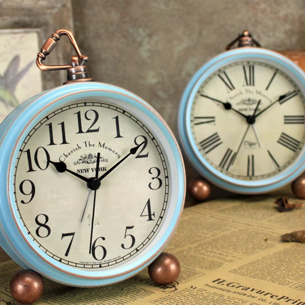 

1pc Creative Retro Vintage American Style Alarm Clock Desk Alarm for Home without Battery (Blue Mumber)
