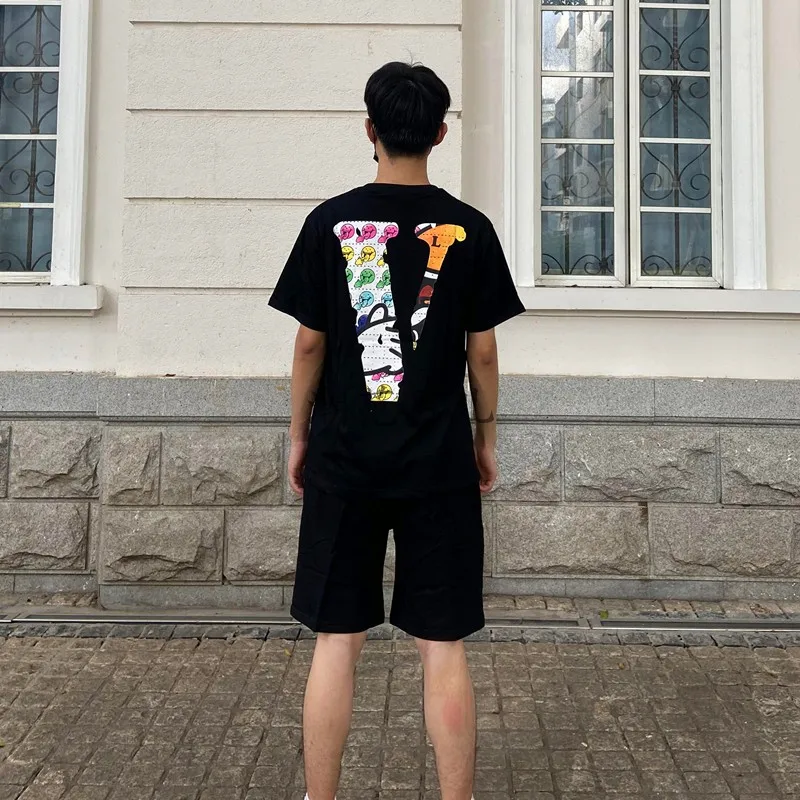 

Tops & Tees
