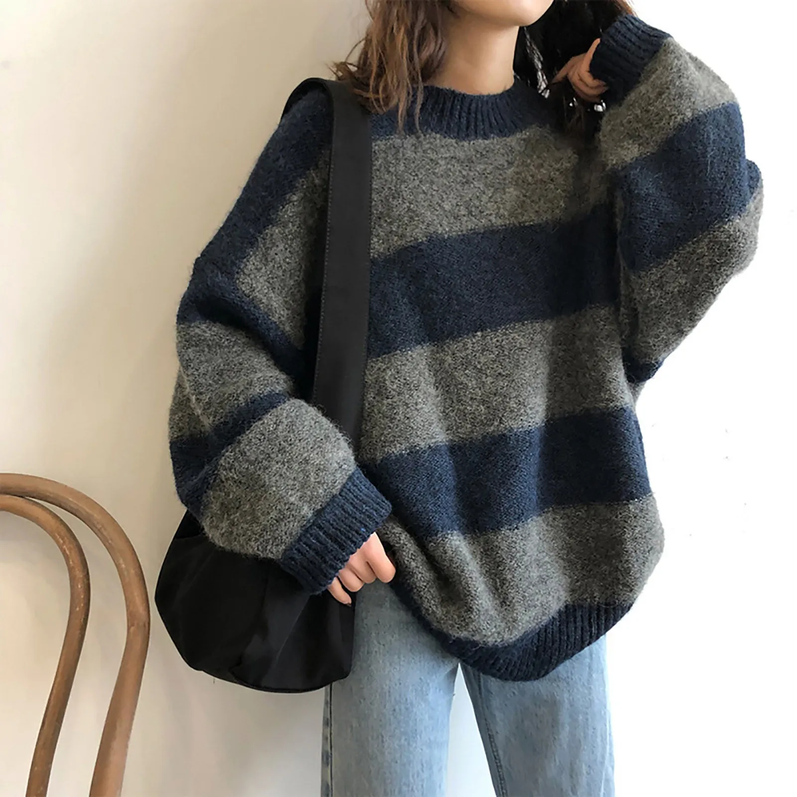 

Ladies Casual Pullovers Lazy Style Color Striped Loose Round Neck Long-sleeved Sweater Fashion Autumn Winter Vintage Tops 2021R5