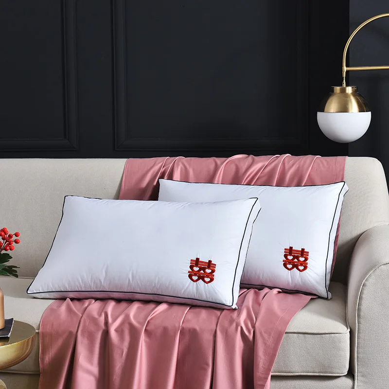 Белая гусиная перо хлопковая пуховая подушка знаменитая для отеля одинарная