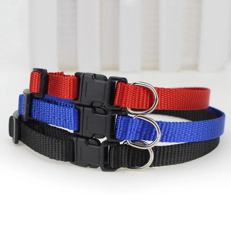 Светоотражающий нейлоновый однотонный ошейник для собак регулируемый средних и
