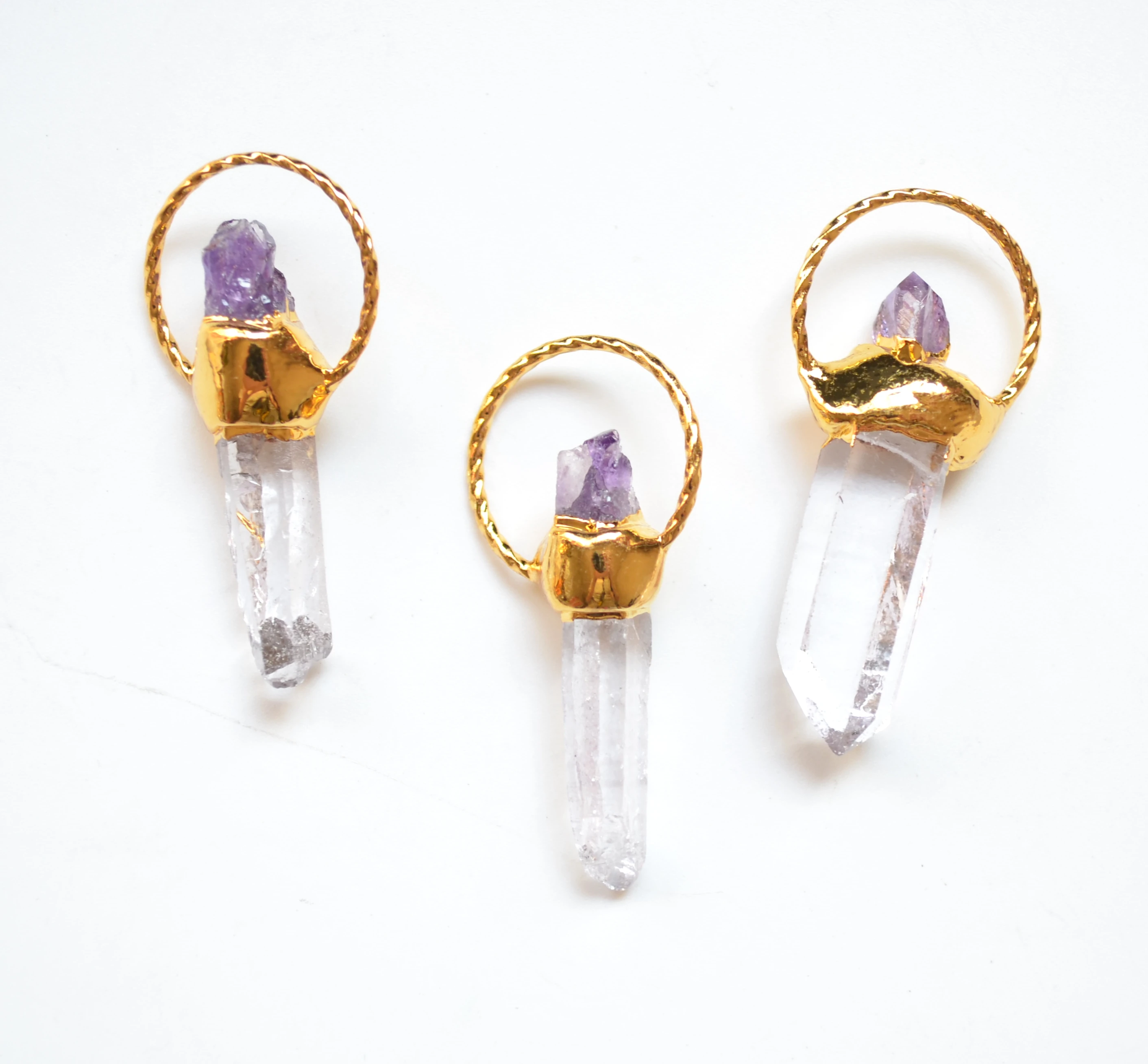 

Nature white quartz crystal agates with amethysts gold plating loop pendant