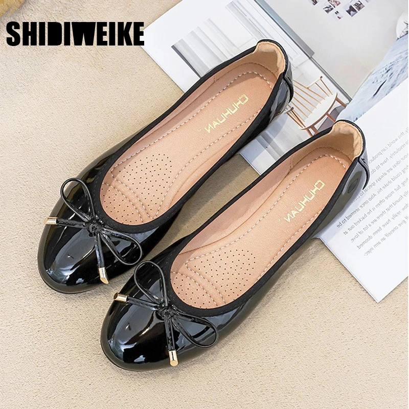 

Women's round Toe Bow-knot European American Style Lady Patent leather Big Size 33-44 Flat Loafer Shoes Ballet Flattie Slip-Ons