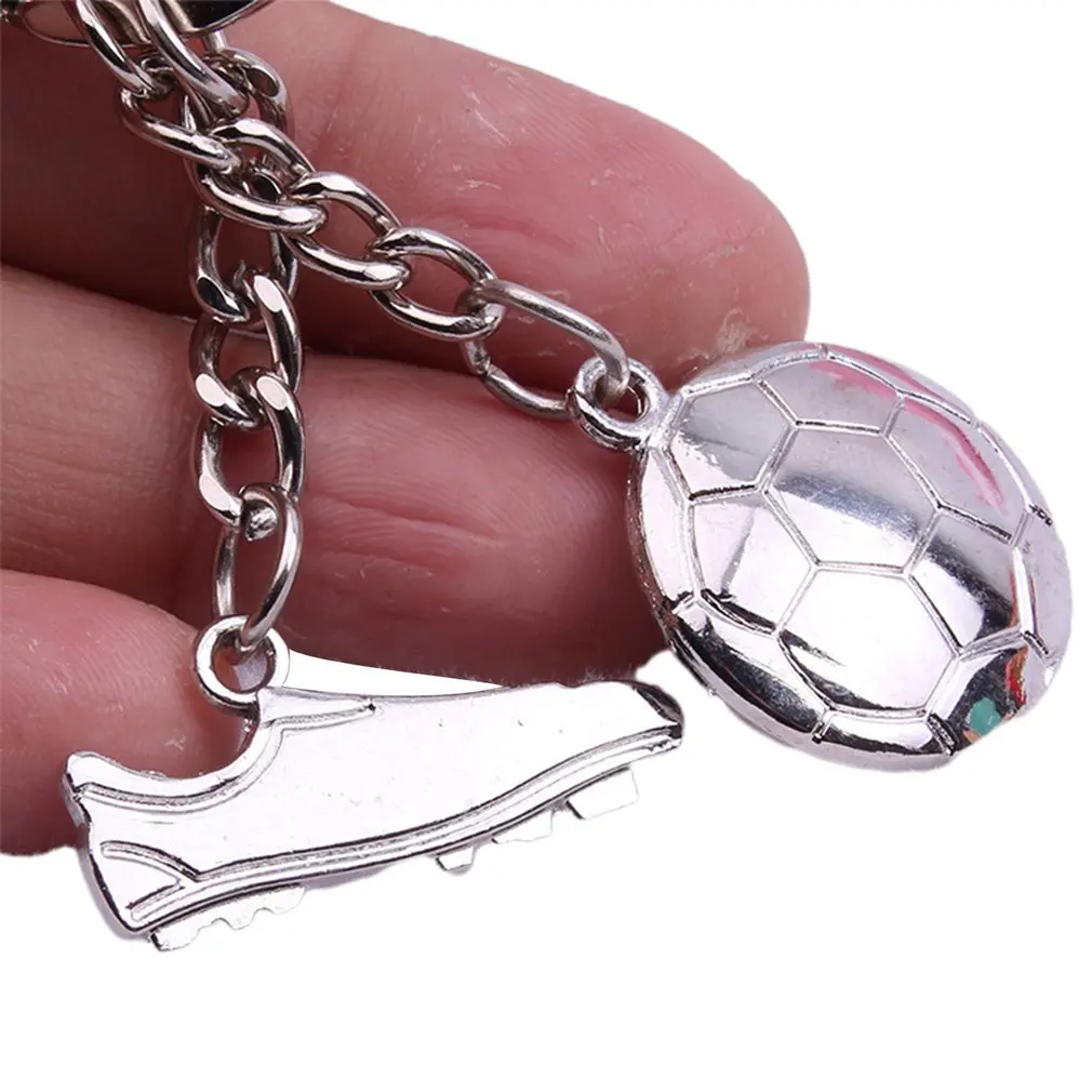 

Piglet/Eiffel Tower/Shoes Football Keychain Creative Metal Decoration Portable Keychain Pendant Ornament Christmas Gift Unisex