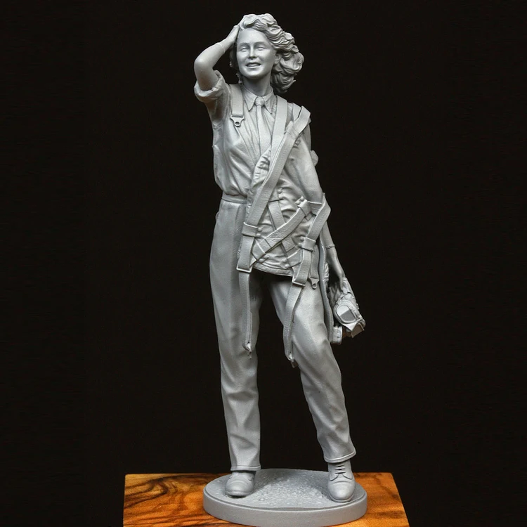 Неокрашенная фигурка пилота из смолы GK в британском стиле модель масштабе 1/32