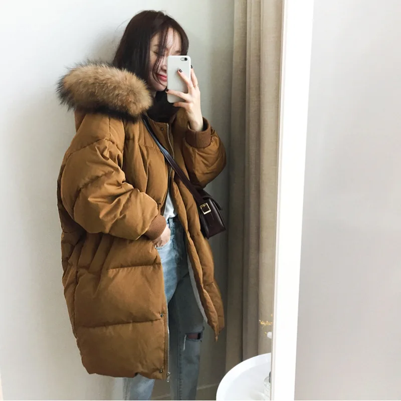 Женская зимняя черная длинная куртка с капюшоном и мехом уличная одежда в стиле