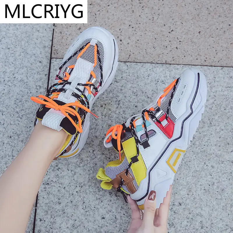 

2021; Весенняя обувь на платформе для женщин Соответствие цвета обуви; Женская Демисезонная обувь из пропускающего воздух материала на шнуро...