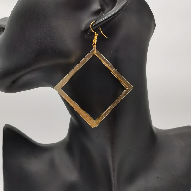 

1 Pair Fashion Metal Eardrop Luxury Gold-Color Stud Bulk Earrings For Women Korean Minimalist Ear Studs Jewelry Accessories