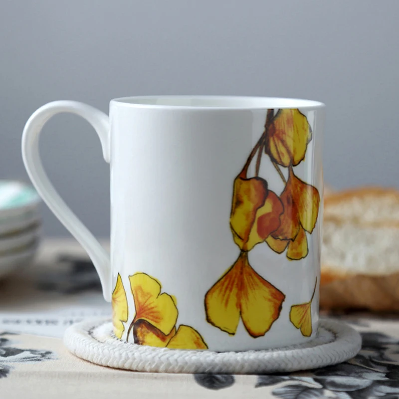 2 шт Пара Кружки Набор 400мл костяного фарфора чашка имеет листья отличительные