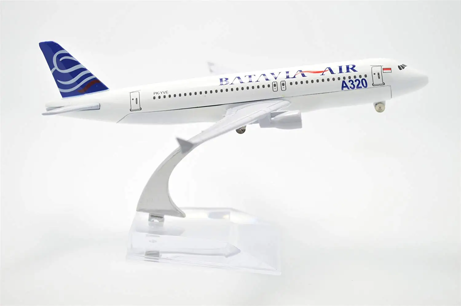 Династия Тан (TM) 1:400 16 см воздушный автобус A320 Batavia воздушная металлическая модель