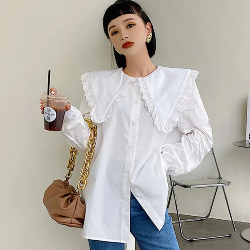 

LANMREM 2021 Spring Autumn Women Cute Shirts Lace Doll Collar Palace Style Pleated Ladies Causal All-match Tops 2A3522