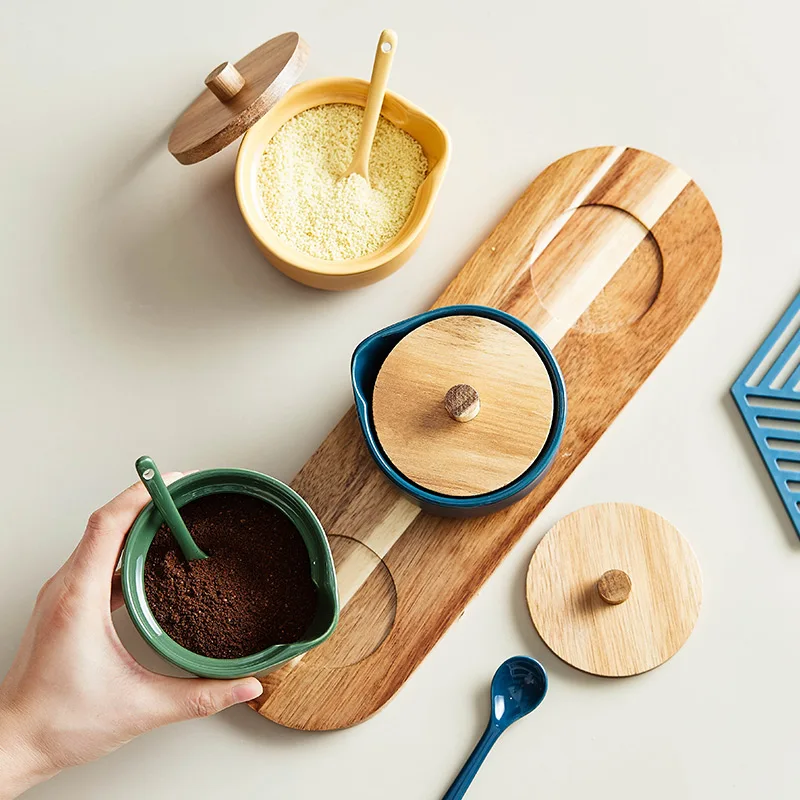 

Nordic Ceramic Seasoning Jar Household Seasoning Product Bottle Salt and Sugar Aginomoto Tank Kitchen Supplies Combination Set