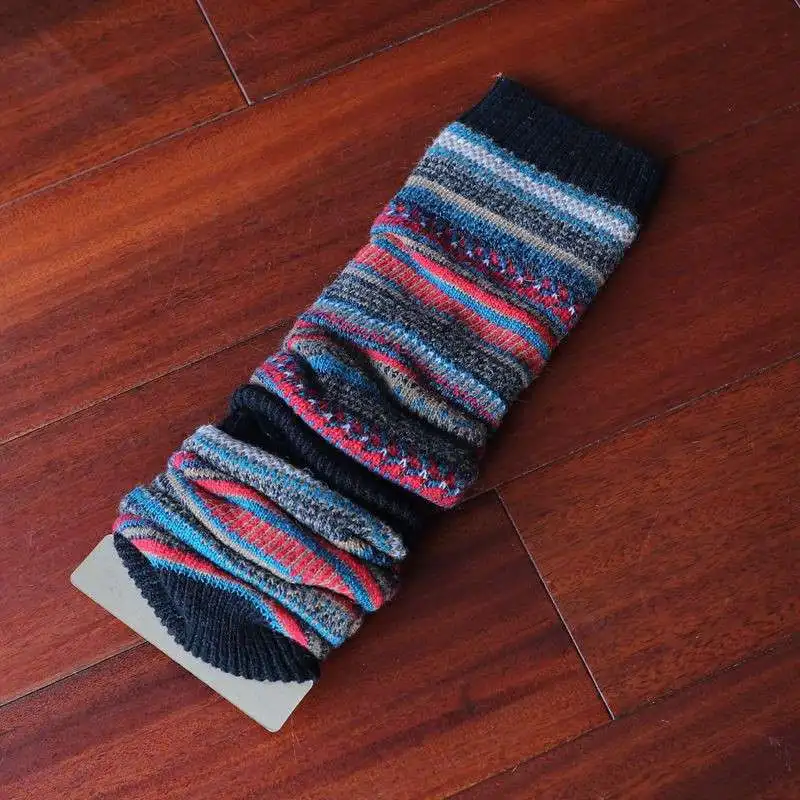 

Autumn And Winter Color Matching Striped Pile Sock Camouflage Bohemian Wool Warm Leg And Knee Cover For Women