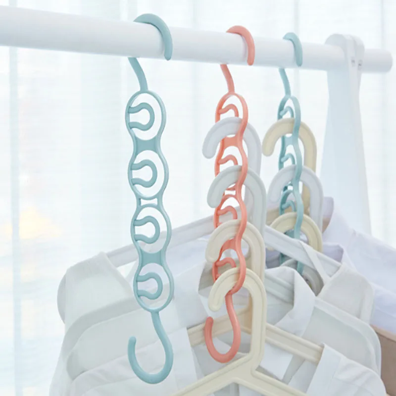 

Household Multifunctional Hook Clothes Storage Rack Wardrobe Space Save Four-Hole Hanger Storage Organizer Tie Rack Storage Tool