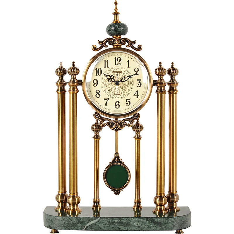 

Европейские металлические часы в стиле ретро, домашний светильник для гостиной, роскошные декоративные настольные украшения, настольные ч...