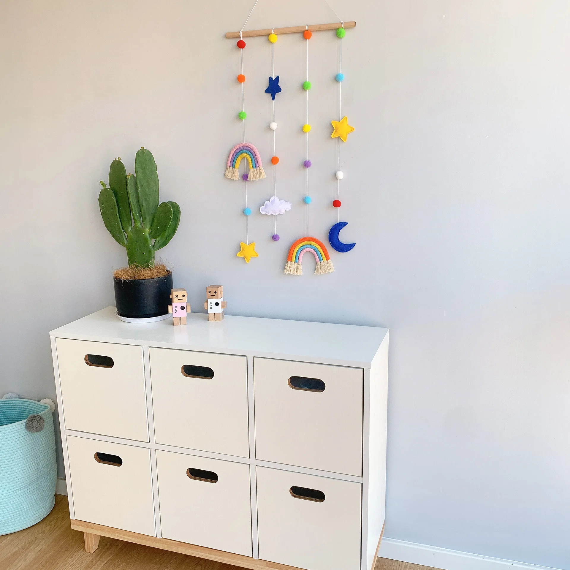 

INS Decoration Nordic Style Woven Rainbow Children's Hairpin Hair Accessories Storage Wall Hanging Photo Organizer Photo Wall