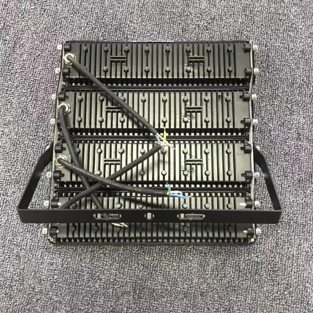 Потока СИД светильник 50W 100W 150W 200W Светодиодный точечный светильник на открытом воздухе 220 V-240 V Водонепроницаемый Ip65 потолочные светильник s светодиодный проектор светильник
