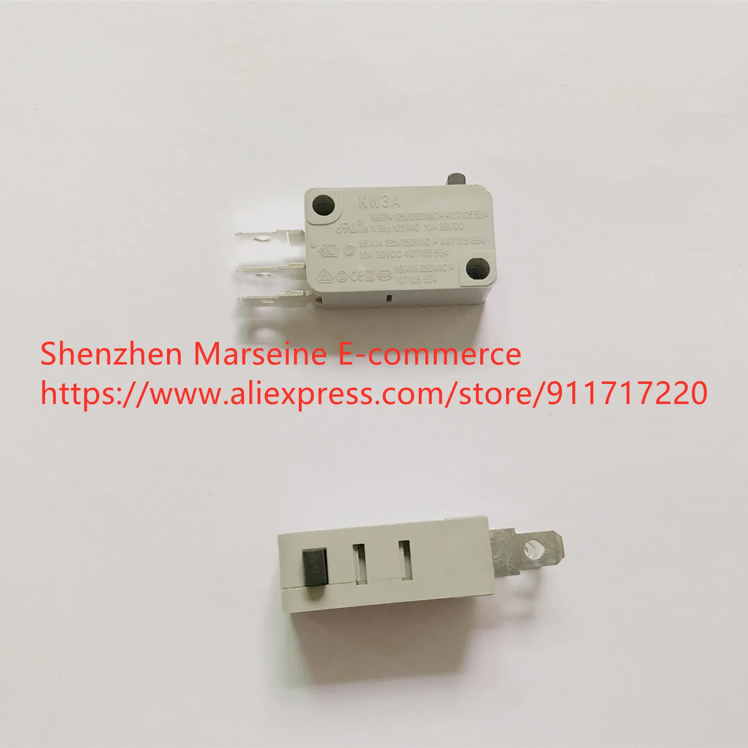 Оригинальный новый 100% микропереключатель KW3A-16Z0C-D200-03 3pin 16A |