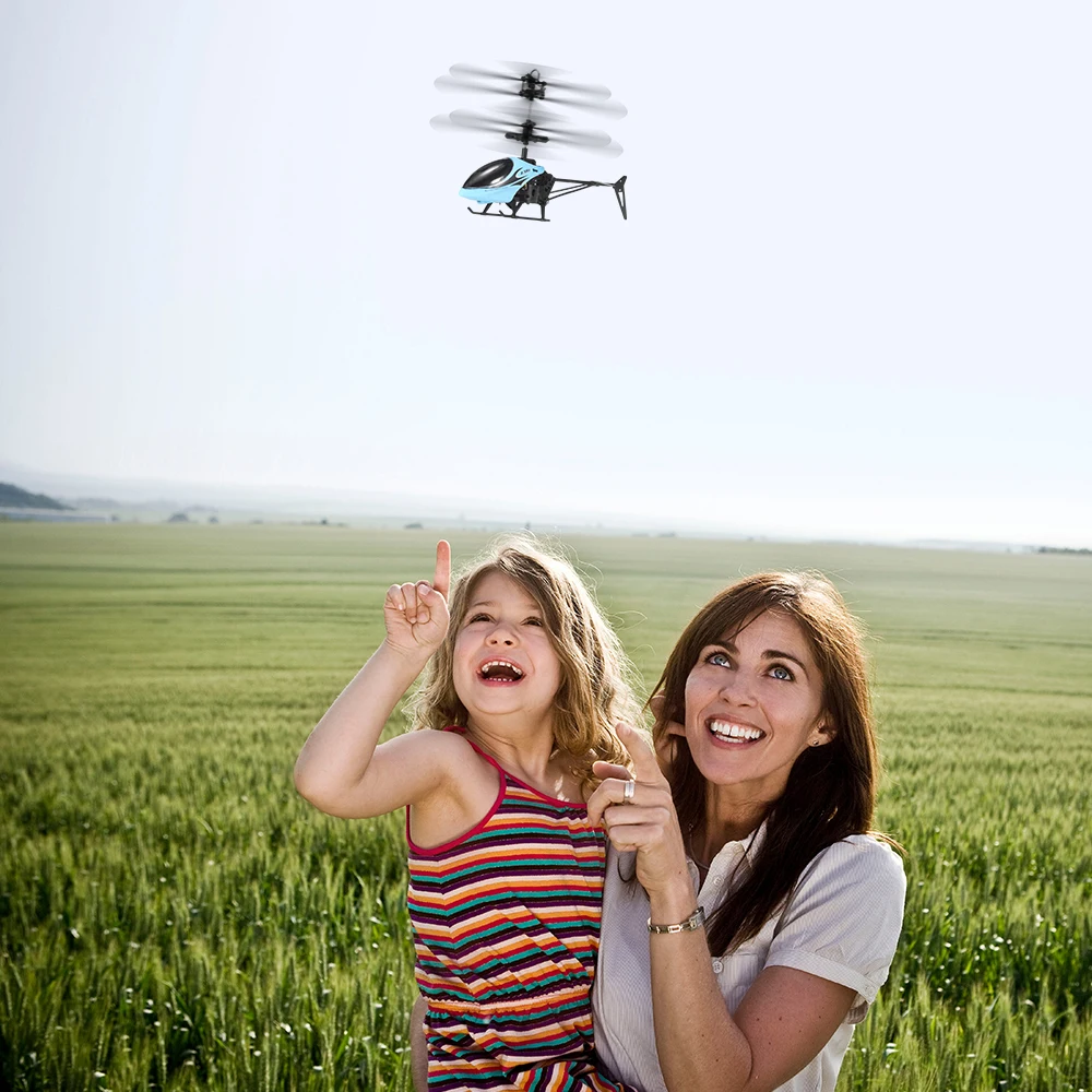 вертолет с дистанционным уп