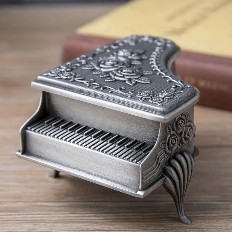 Vintage Jewelry Box Treasure Box Antique Piano Shape Metal Storage Box Princess Jewelry Makeup Organizer with Flower Carved