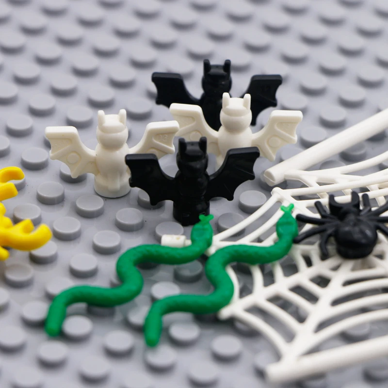 Набор строительных блоков в виде животных 12 шт. паутина летучая мышь краб змея