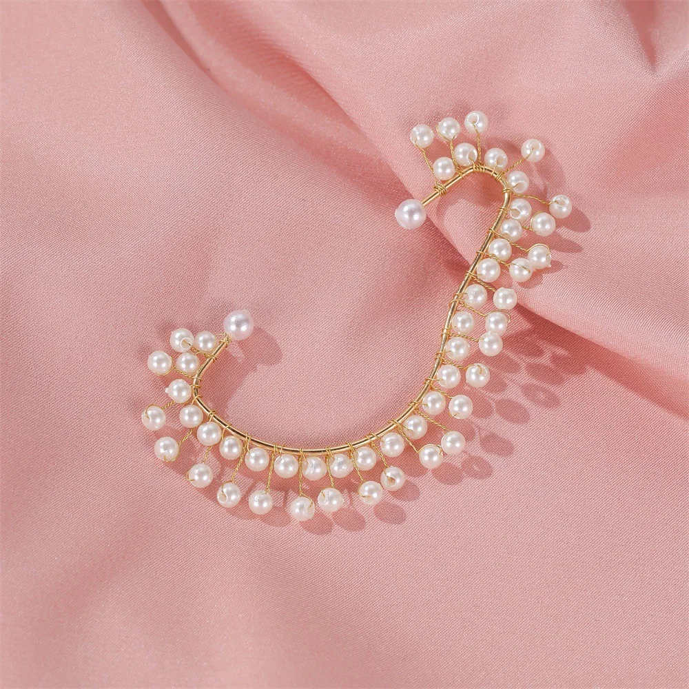 

2021New Pearl Earrings For Women Design Surround Auricle Integrated Earrings Catwalk Model Hook NO Piercing Earring Jewelry