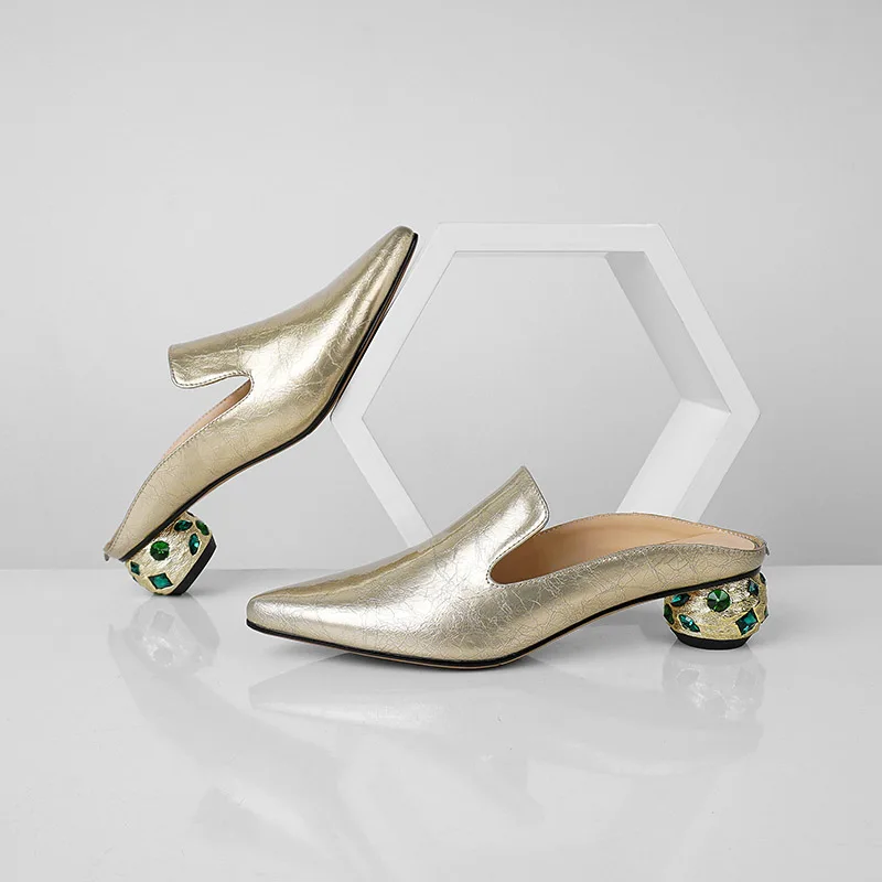 Женские золотые шлепанцы Phoentin летние из натуральной кожи с острым носком со