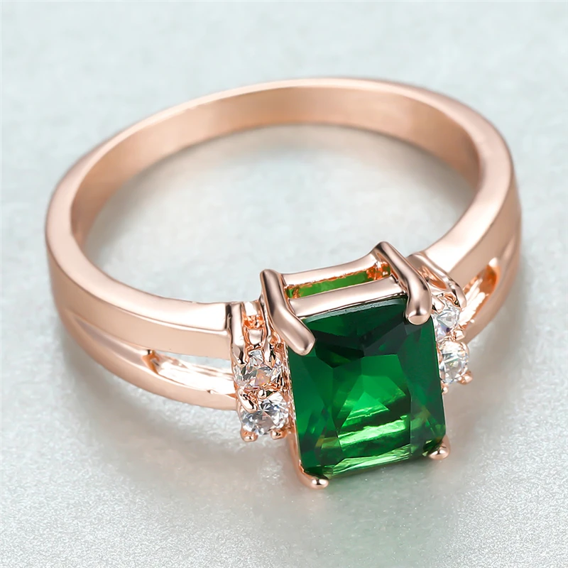 

Cute Female Green Crystal Stone Ring Charm Rose Gold Color Wedding Rings For Women Luxury Square Zircon Big Engagement Ring