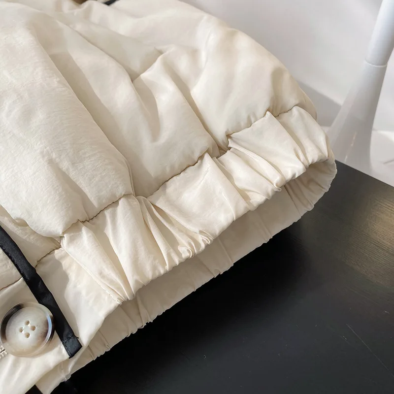 

The new top-stitched contrast color cotton jacket, short style, full design padded jacket, winter fashion padded jacket women