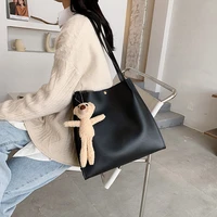 new cute casual tote bag simple fashion shoulder bag large capacity ladies shoulder bag without hanging updo not contain pendant