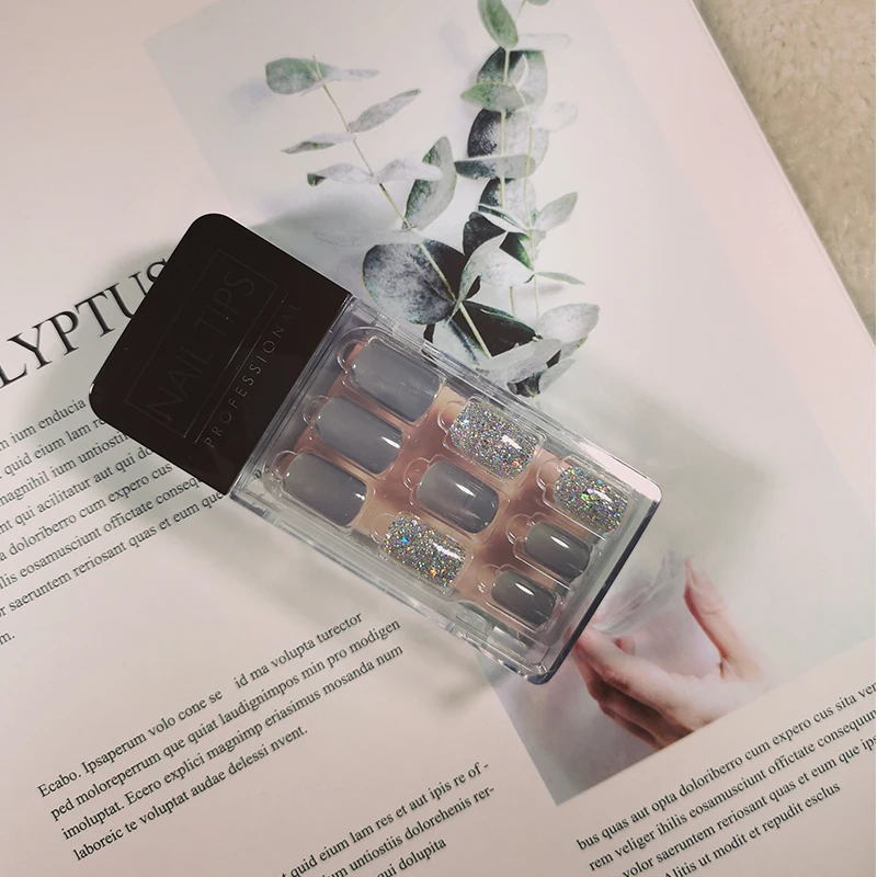 Накладные ногти для самостоятельного маникюра 3D блестящие накладные