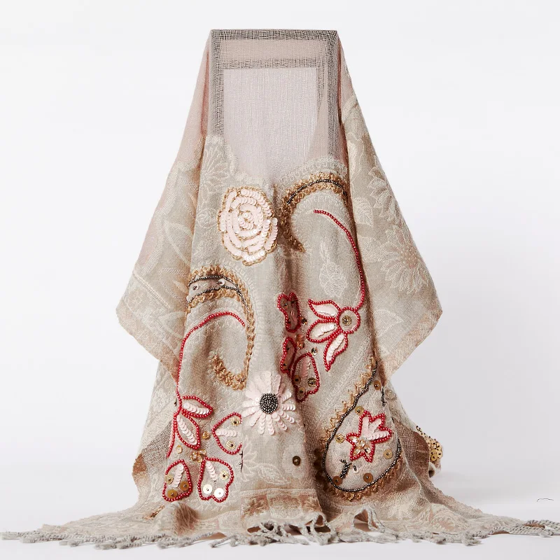 

Женский зимний шарф из 100% шерсти, с вышивкой