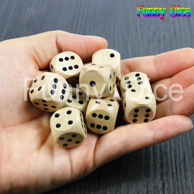 10 шт./партия 16 мм D6 кубики с черными стандартными точками и цифровыми деревянными