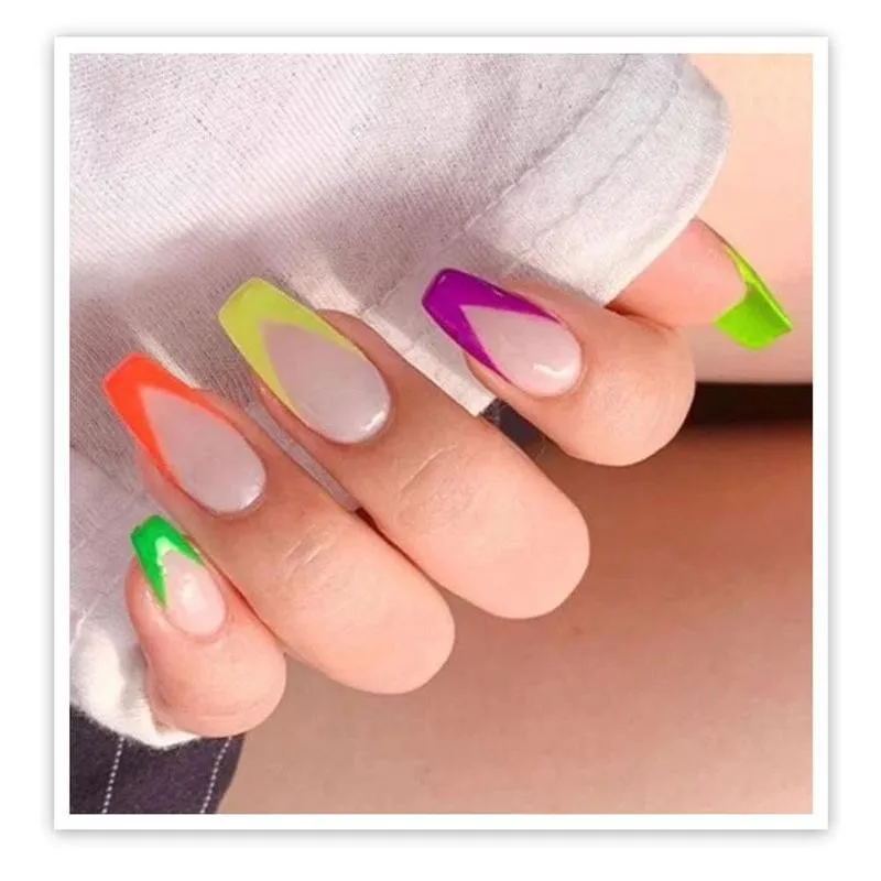 

1pc Nail Plate Model Multi-size Nail Stencil French Trimmer Nail Cut Manicure Smile Tools X6J4